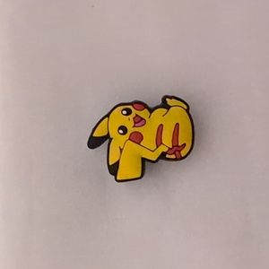 🐊3/$10 Pikachu Shoe Charm